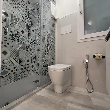 ゲストハウス Na Nonna ファヴィニャーナ